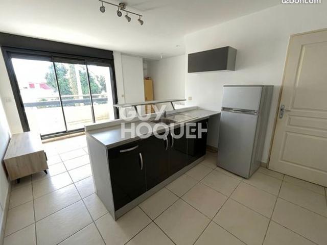 Studio 1 pièce 28 m²