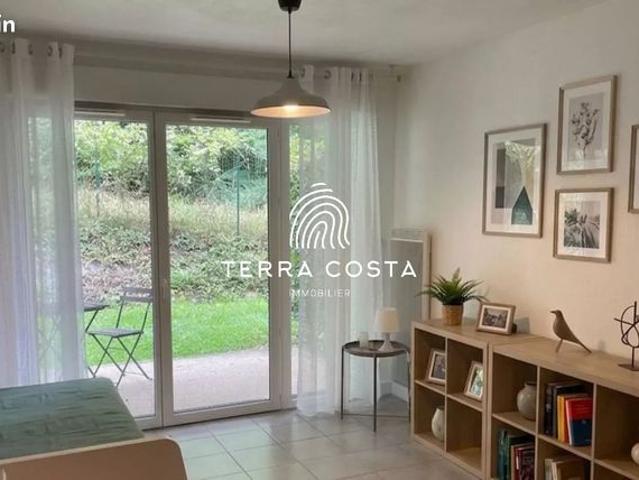 Studio 1 pièce 28 m²