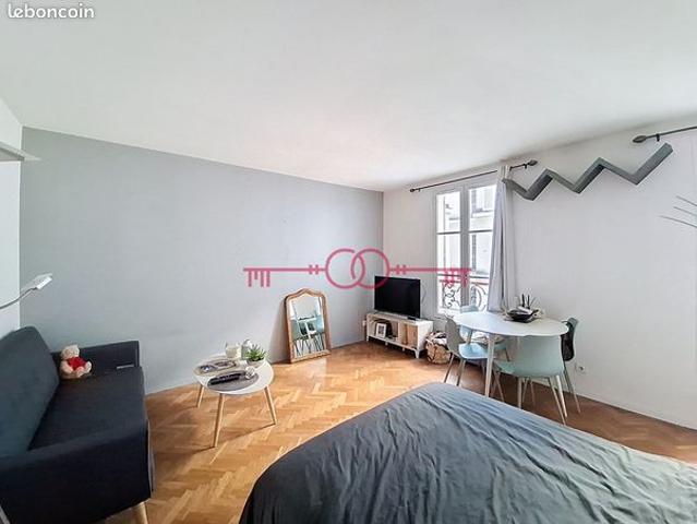 Studio 1 pièce 28 m²