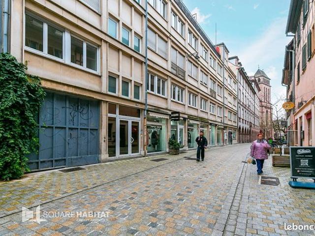 Studio 1 pièce 28 m²