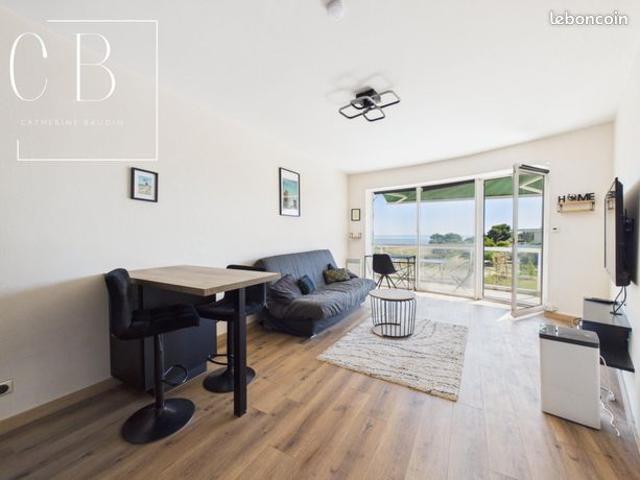 Studio 1 pièce 28 m²