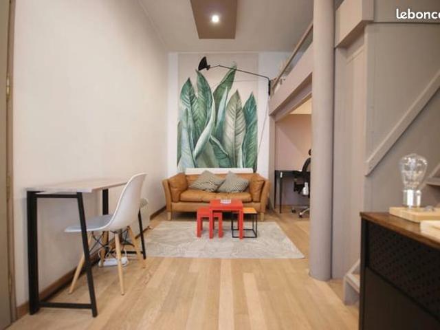 Studio 1 pièce 28 m²