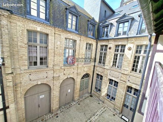 Studio 1 pièce 28 m²