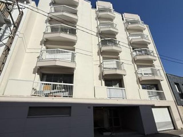 Studio 1 pièce 28 m²