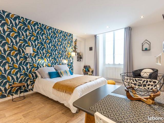Studio 1 pièce 28 m²