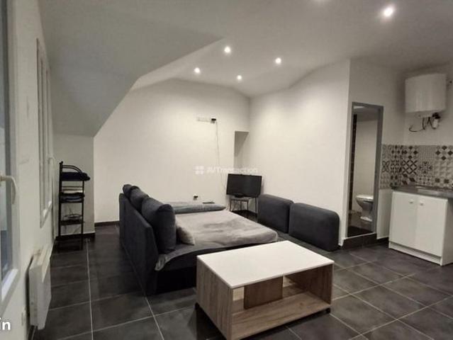 Studio 1 pièce 28 m²