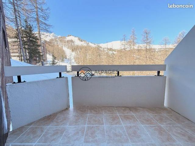 Studio 1 pièce 28 m²