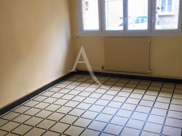 Studio 1 pièce 28 m²