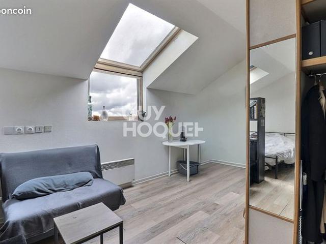 Studio 1 pièce 28 m²