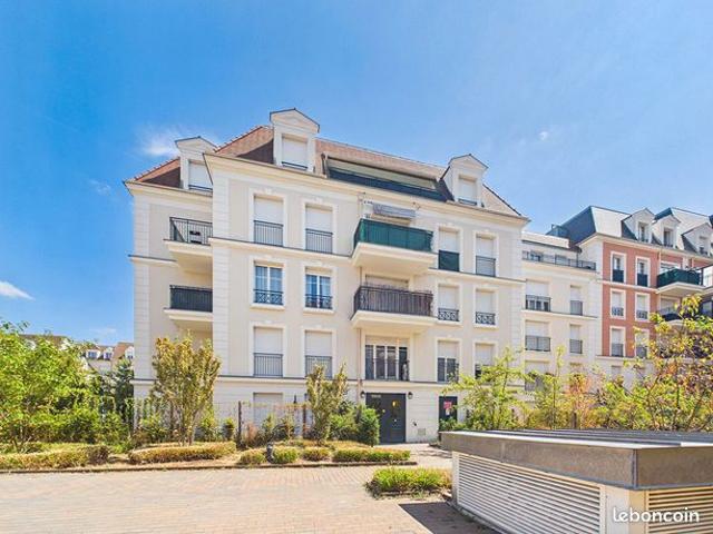 Studio 1 pièce 28 m²