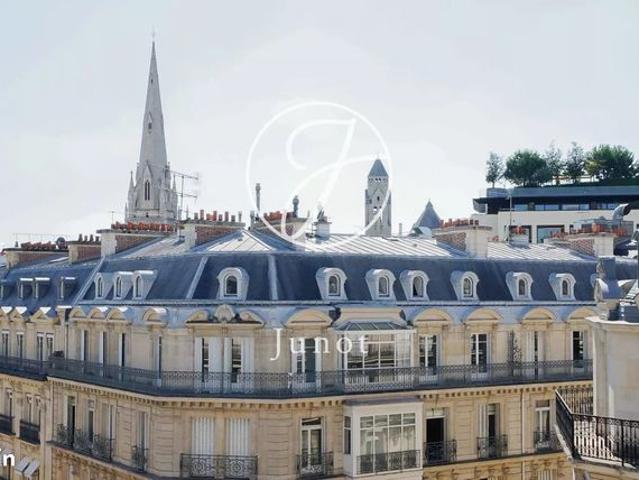 Studio 1 pièce 28 m²