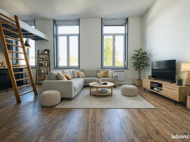 Studio 1 pièce 28 m²
