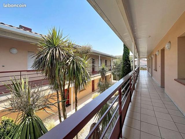 Studio 1 pièce 28 m²