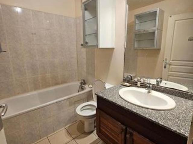 Studio 1 pièce 28 m²