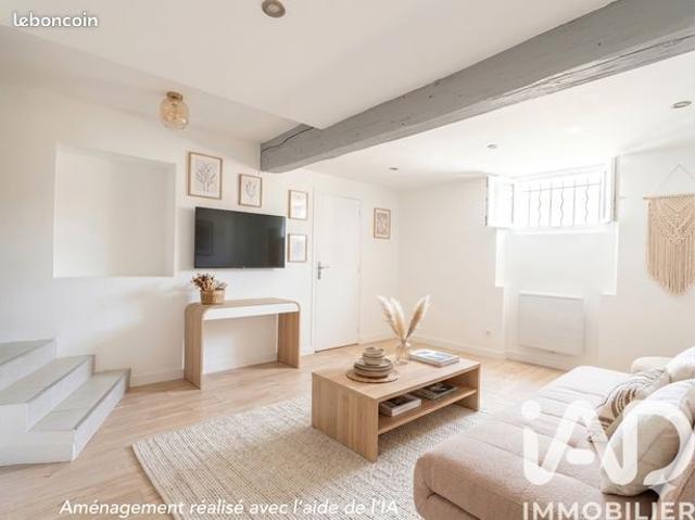 Studio 1 pièce 28 m²