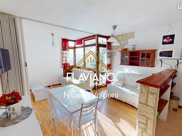 Studio 1 pièce 28 m²