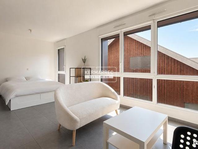 Studio 1 pièce 28 m²