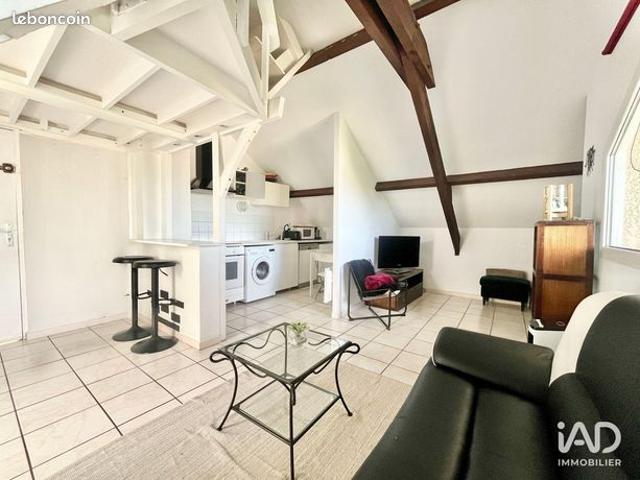Studio 1 pièce 28 m²