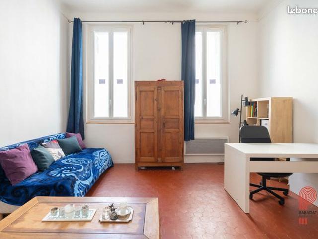 Studio 1 pièce 28 m²