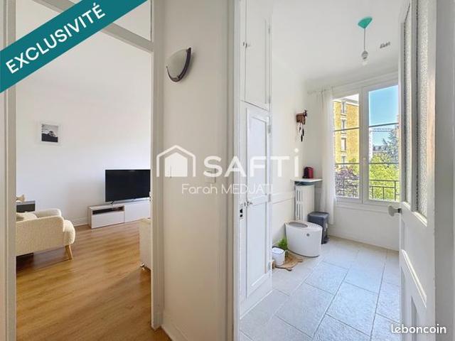 Studio 1 pièce 28 m²