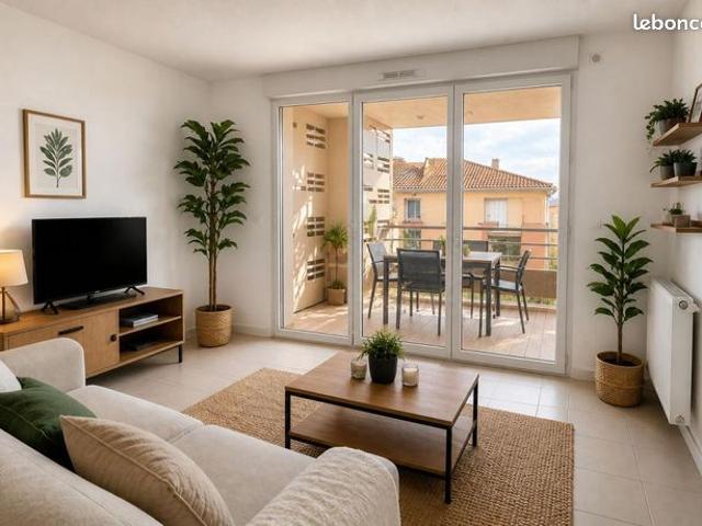 Studio 1 pièce 28 m²