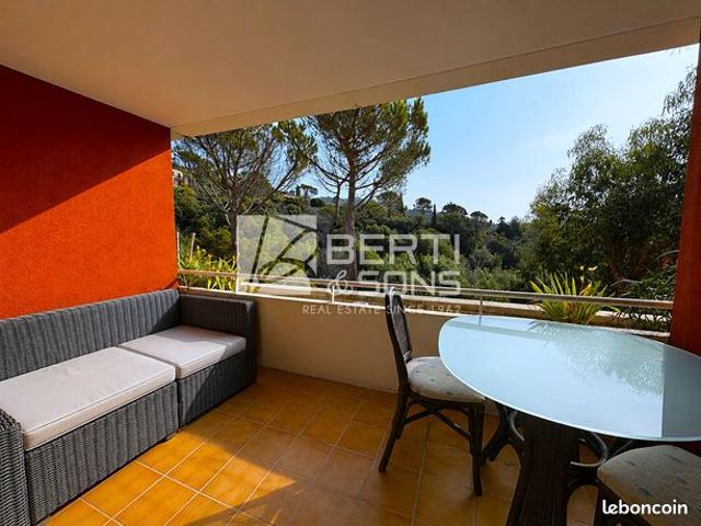 Studio 1 pièce 28 m²