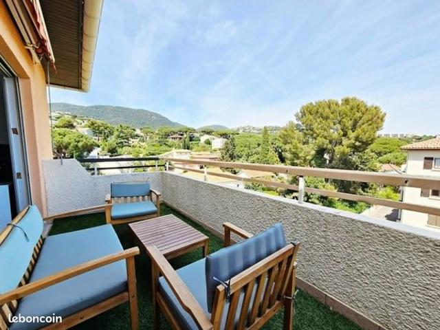 Studio 1 pièce 28 m²