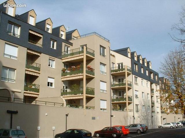 Studio 1 pièce 29 m²