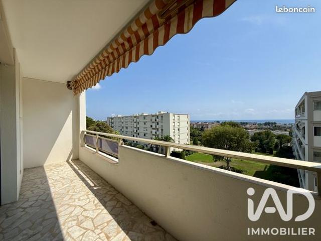 Studio 1 pièce 29 m²