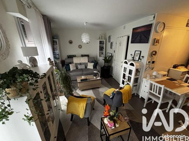 Studio 1 pièce 29 m²