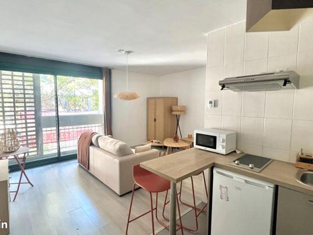 Studio 1 pièce 29 m²