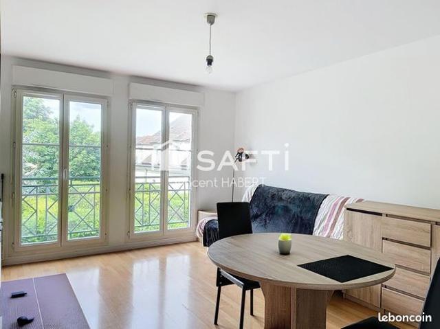 Studio 1 pièce 29 m²