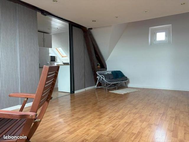 Studio 1 pièce 29 m²