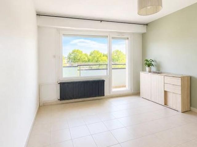 Studio 1 pièce 29 m²