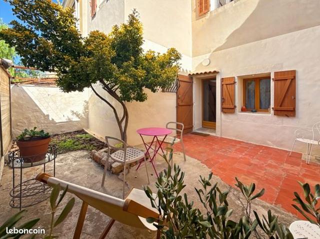Studio 1 pièce 29 m²