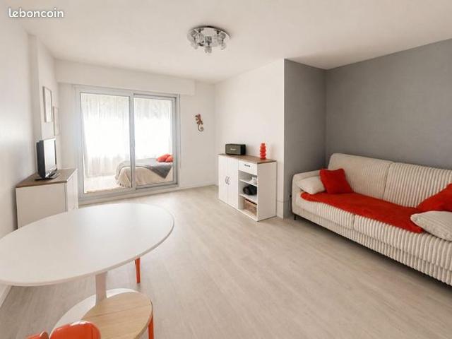 Studio 1 pièce 29 m²