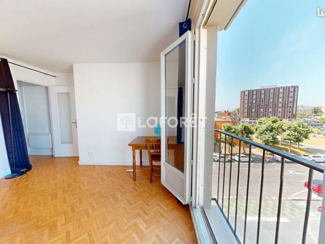 Studio 1 pièce 29 m²