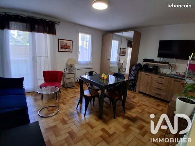Studio 1 pièce 29 m²