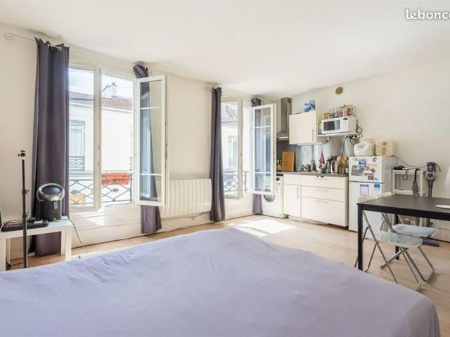 Studio 1 pièce 29 m²