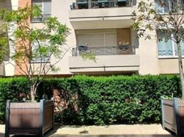 Studio 1 pièce 29 m²