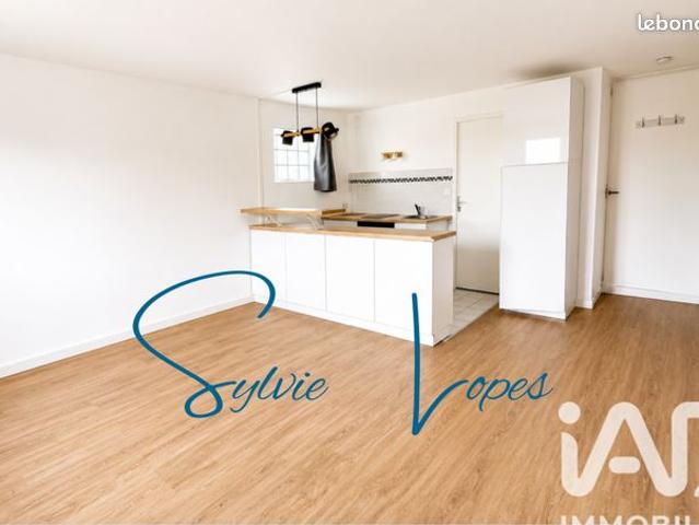 Studio 1 pièce 29 m²