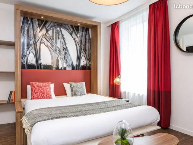 Studio 1 pièce 29 m²