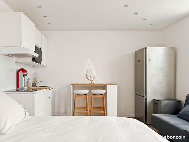 Studio 1 pièce 29 m²