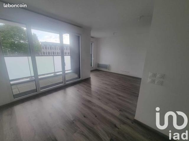 Studio 1 pièce 29 m²