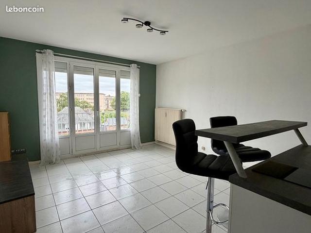 Studio 1 pièce 29 m²
