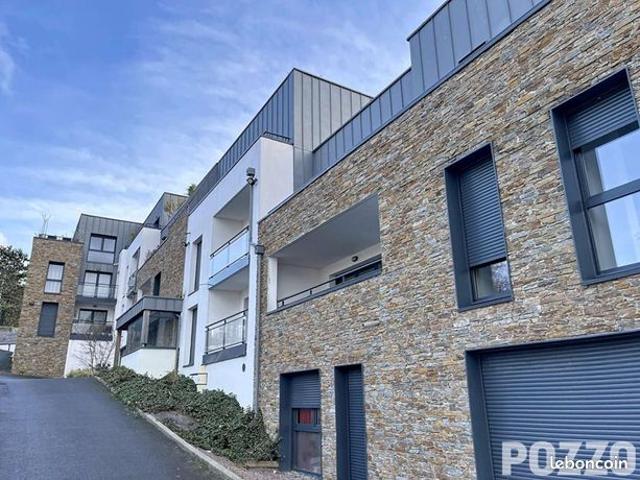 Studio 1 pièce 29 m²