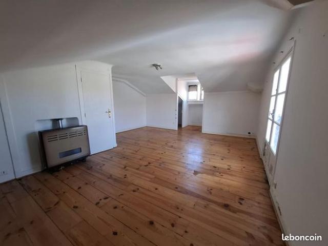 Studio 1 pièce 29 m²