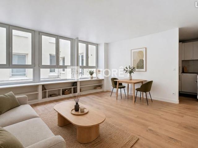 Studio 1 pièce 33 m²