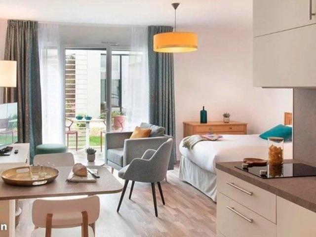 Studio 1 pièce 33 m²