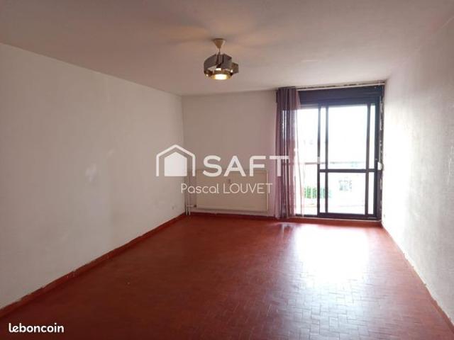 Studio 1 pièce 33 m²